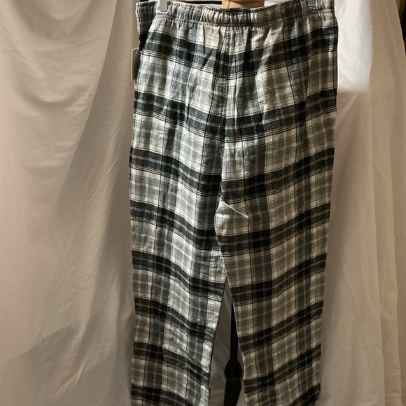 Croft and barrow classic flannel sleep pants - Picture 2 of 6
